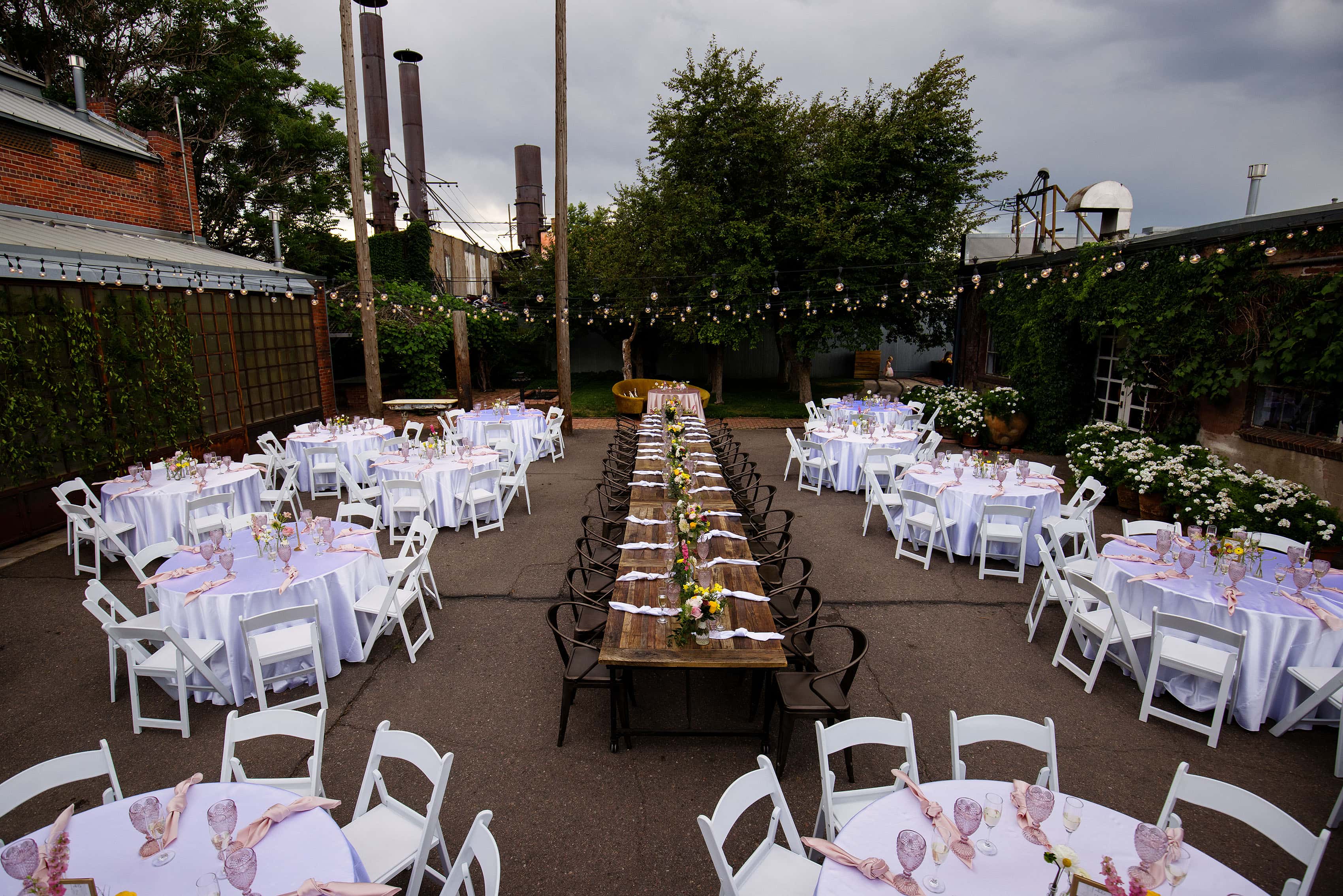 Outdoor wedding reception at Blanc in Denver